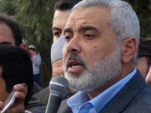 Fig. 67 - Il Primo Ministro palestinese Ismā'īl Haniyeh